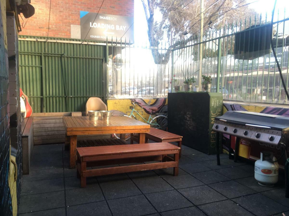 Market Tavern Hostel & Bar Melbourne Exterior foto
